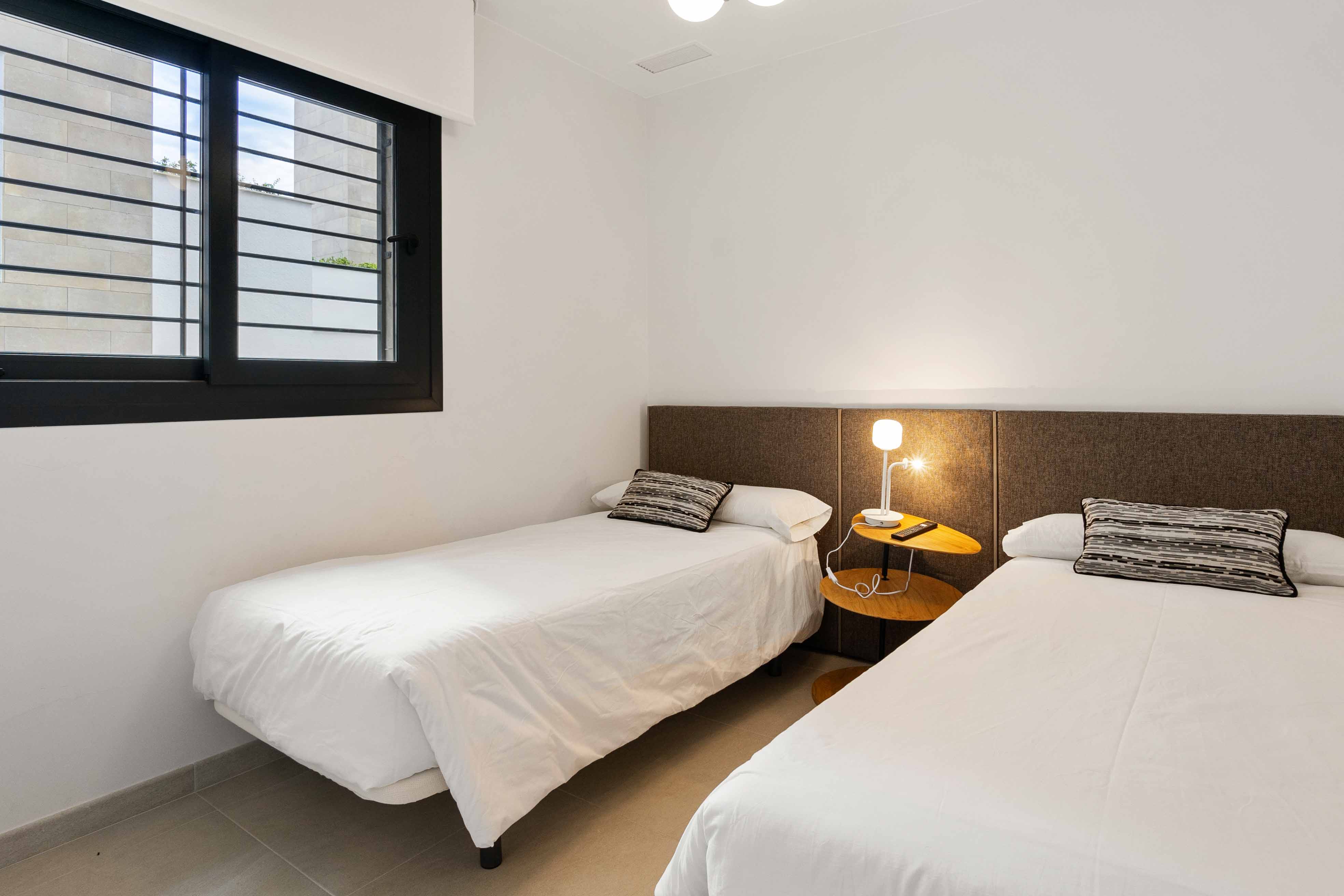3405-03749. Luxury apartment in exclusive resdiential of Orihuela Costa (Alicante).